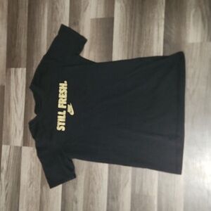 NIKE Tee Still Fresh Black and Gold Vintage T-shirt Size XL
